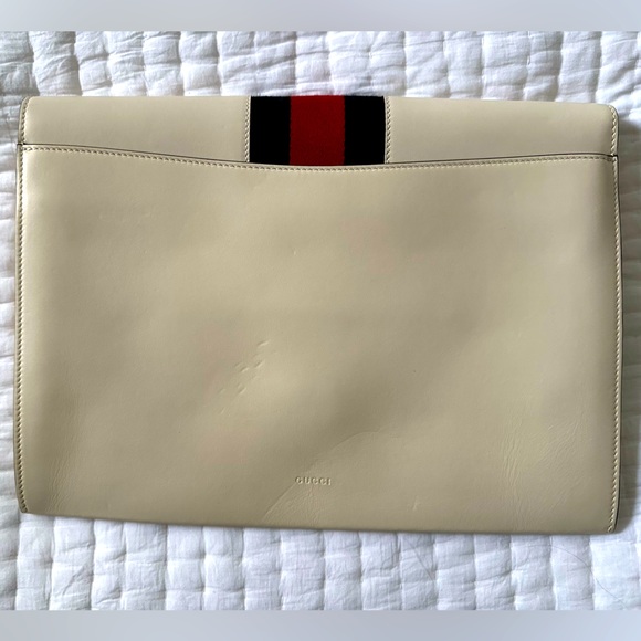 Gucci cream leather oversized clutch never used - Picture 8 of 13